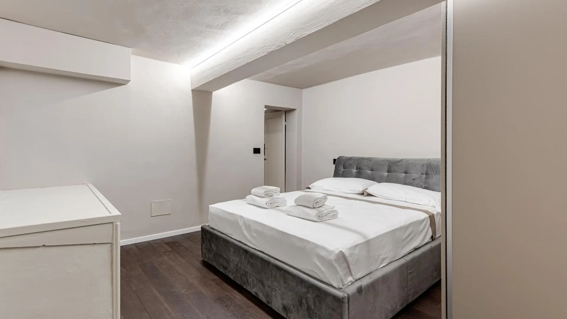 Deluxe Flat In Florence City Center 0*,